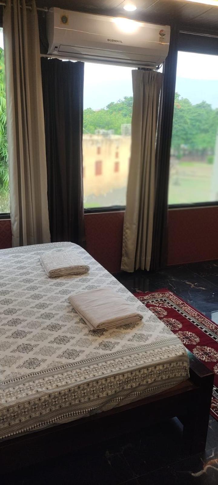 Sukh Sagar Hotel Divisione di Divisione di Jaipur Esterno foto